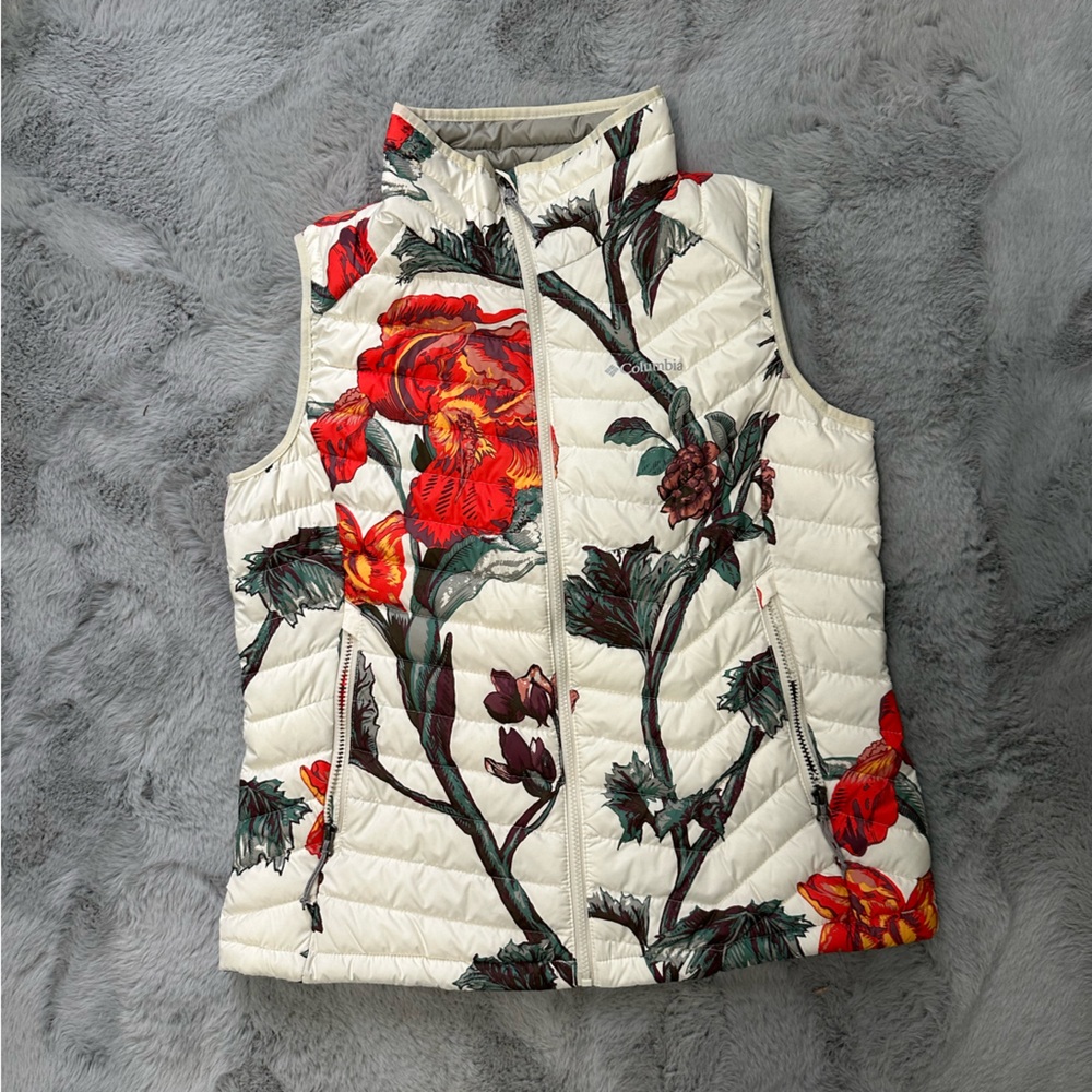 Floral Columbia vest XL with Omni heat